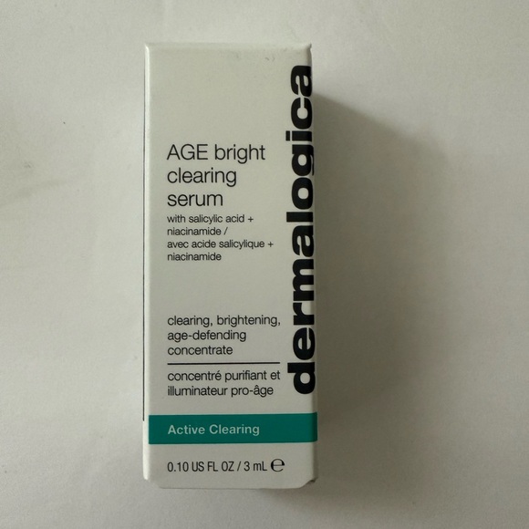 Dermalogica age bright clearing serum
CLEARS AND PREVENTS BREAKOUTS 0.10 FL OZ - Picture 1 of 4